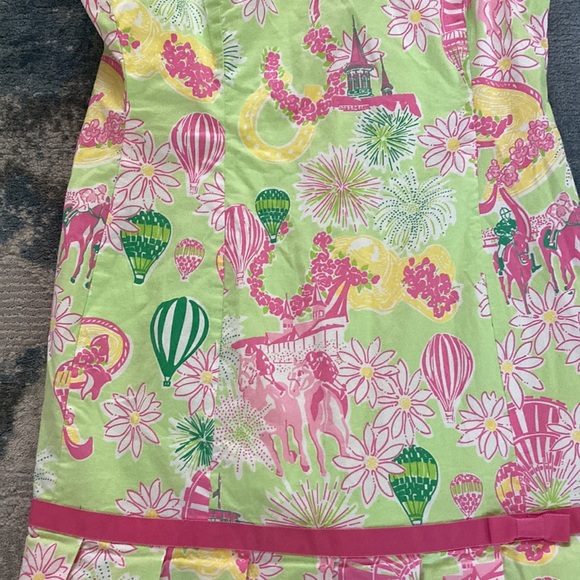 Lily Pulitzer dress derby’s days - Picture 2 of 9